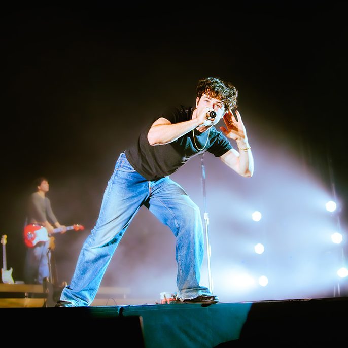 Wallows with Benee whisk San Francisco alt lovers away - Top Shelf Music