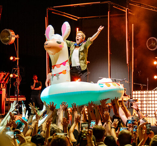 Jack’s Mannequin floats above a sea of fans in St. Louis