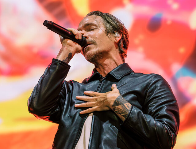 Incubus ends ‘Morning View’ anniversary tour in San Diego