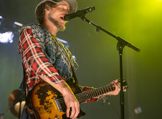 Dispatch brings all-star folk rock lineup to San Francisco
