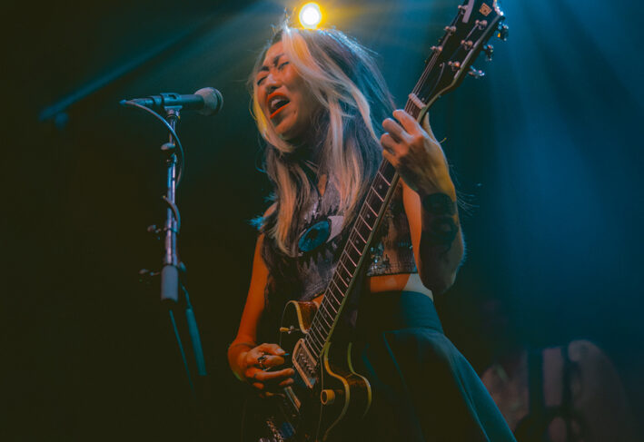 The Crane Wives pack Nashville’s Brooklyn Bowl to the brim